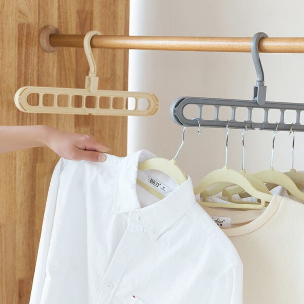 Multi Slot Hanger – 9 Hole